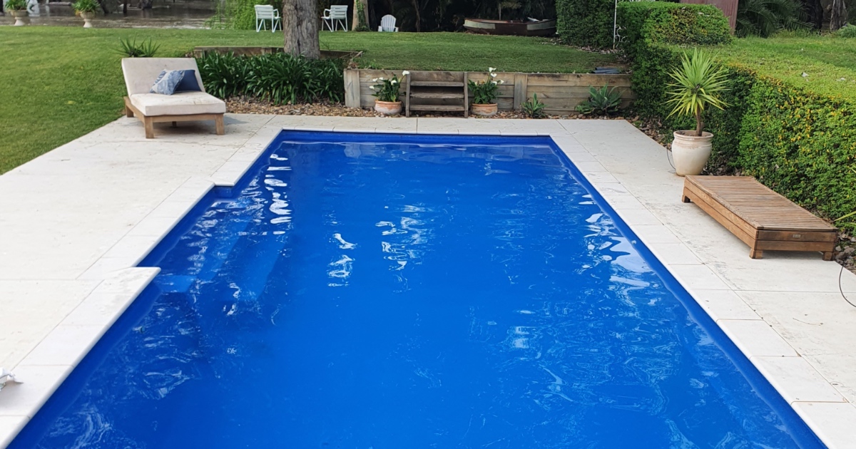 dive-into-the-benefits-of-having-a-swimming-pool-at-home 4